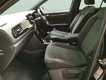 Used Volkswagen T-Roc 2025 for sale - 78569306: Photo