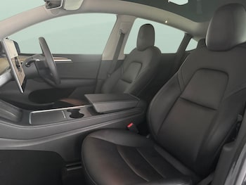 Used Tesla Model Y 2022 for sale - 79273110: Photo