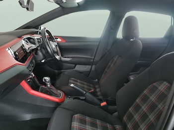 Used Volkswagen Polo 2019 for sale - 78494700: Photo