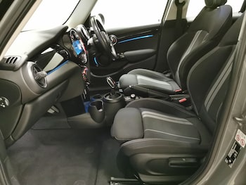 Used MINI Hatch 2021 for sale - 78468382: Photo
