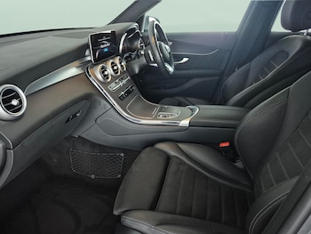 Used Mercedes-Benz GLC 2020 for sale - 79505174: Photo