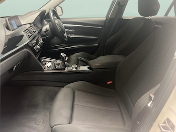 Used BMW 3 Series 2018 for sale - 78734737: Photo