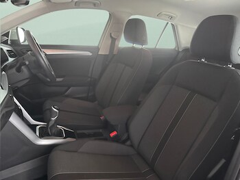 Used Volkswagen T-Roc undefined for sale - 78951786: Photo