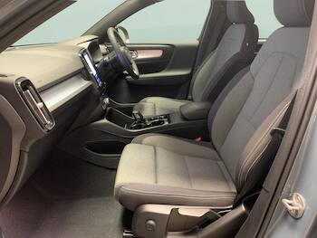 Used Volvo XC40 2023 for sale - 79689458: Photo
