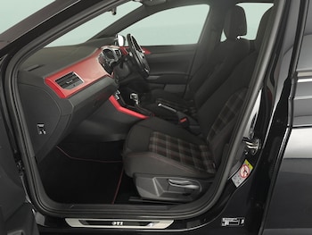 Used Volkswagen Polo 2019 for sale - 78371226: Photo