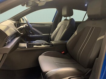 Used Vauxhall Astra 2023 for sale - 78319923: Photo