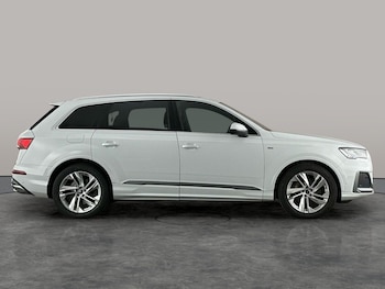 Used Audi Q7 2023 for sale - 78319889: Photo