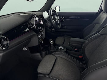 Used MINI Hatch 2023 for sale - 78337572: Photo