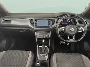 Used Volkswagen T-Roc 2021 for sale - 78344763: Photo