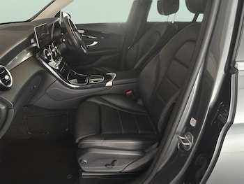 Used Mercedes-Benz GLC 2020 for sale - 78593783: Photo