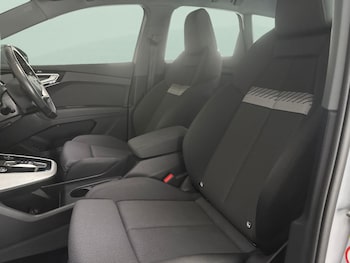 Used Audi Q4 e-tron 2023 for sale - 79582848: Photo