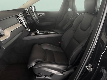 Used Volvo XC60 2021 for sale - 78883656: Photo