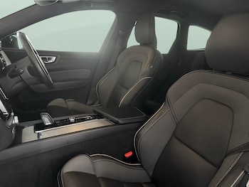 Used Volvo XC60 2022 for sale - 79207032: Photo