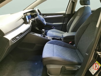 Used Volkswagen Golf 2023 for sale - 79163933: Photo