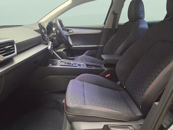 Used SEAT Leon 2023 for sale - 79480265: Photo