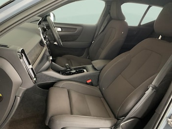 Used Volvo XC40 2023 for sale - 79095561: Photo