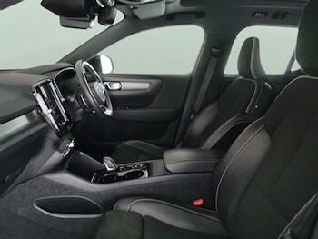 Used Volvo XC40 2019 for sale - 78337604: Photo