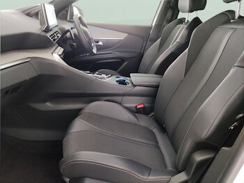 Used Peugeot 3008 undefined for sale - 78593792: Photo