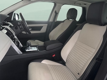 Used Land Rover Discovery Sport 2022 for sale - 79141515: Photo