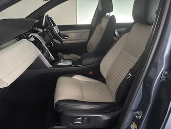 Used Land Rover Discovery Sport 2021 for sale - 78542854: Photo