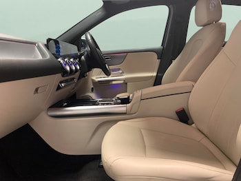 Used Mercedes-Benz EQA 2023 for sale - 78494616: Photo