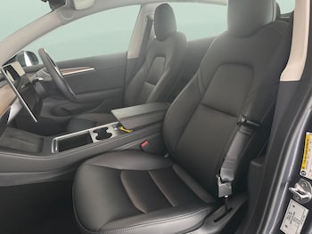 Used Tesla Model 3 2023 for sale - 79549227: Photo