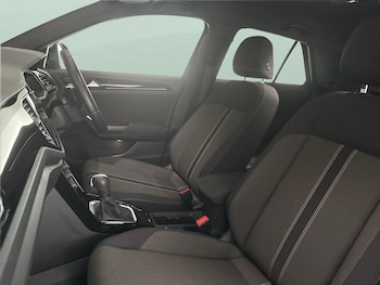 Used Volkswagen T-Roc 2022 for sale - 79299961: Photo