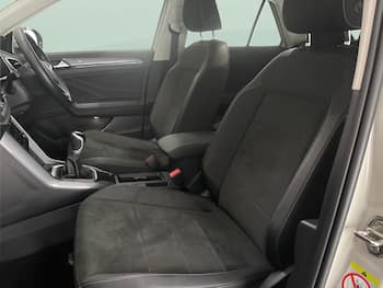 Used Volkswagen T-Roc 2023 for sale - 79685412: Photo
