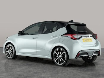 Used Toyota Yaris 2023 for sale - 78320045: Photo