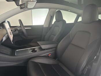Used Tesla Model Y 2024 for sale - 79516429: Photo