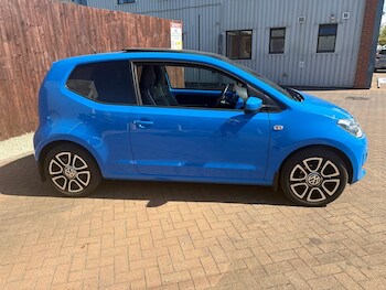 Used Volkswagen up! 2015 for sale - 78483184: Photo