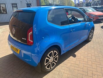 Used Volkswagen up! 2015 for sale - 78483184: Photo