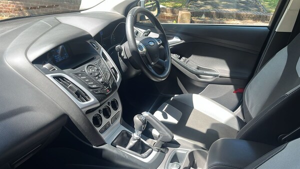 Used Ford Focus 2012 for sale - 75207499: Photo 10