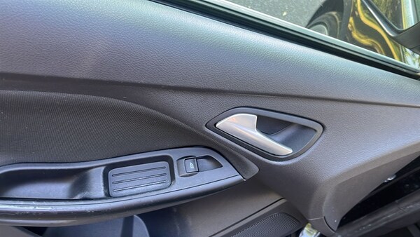 Used Ford Focus 2012 for sale - 75207499: Photo 36