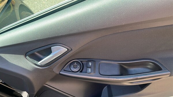 Used Ford Focus 2012 for sale - 75207499: Photo 43