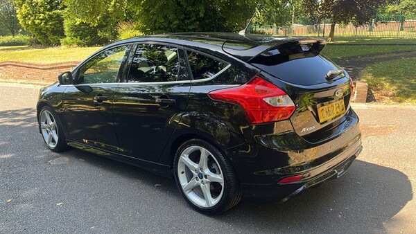 Used Ford Focus 2012 for sale - 75207499: Photo 4