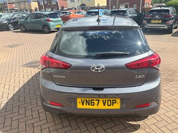 Used Hyundai i20 2017 for sale - 78864406: Photo