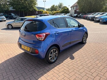 Used Hyundai i10 2018 for sale - 78892686: Photo