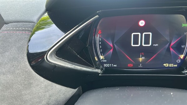 Used DS Automobiles DS 3 Crossback 2019 for sale - 74650397: Photo 11