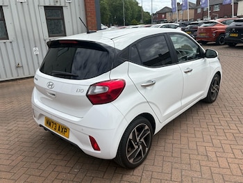 Used Hyundai i10 2023 for sale - 78762548: Photo