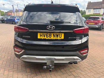Used Hyundai Santa Fe 2018 for sale - 78950902: Photo