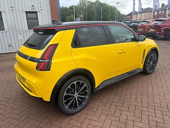 Used Renault 5 2025 for sale - 78826493: Photo