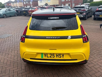 Used Renault 5 2025 for sale - 78826493: Photo