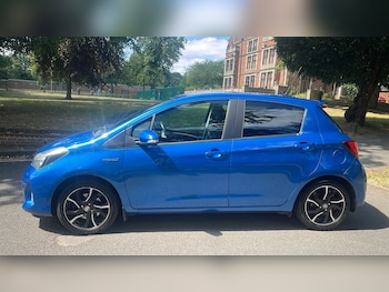 Used Toyota Yaris 2016 for sale - 75384892: Photo