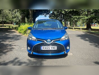 Used Toyota Yaris 2016 for sale - 75384892: Photo