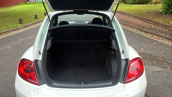 Used Volkswagen Beetle 2013 for sale - 74390614: Photo 29