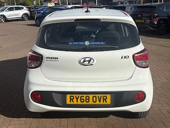 Used Hyundai i10 2019 for sale - 78483624: Photo