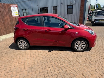 Used Hyundai i10 2017 for sale - 78758525: Photo