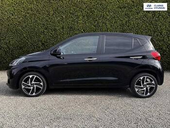 Used Hyundai i10 2024 for sale - 79639267: Photo