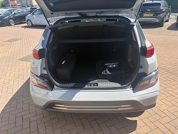 Used Hyundai KONA 2022 for sale - 78840311: Photo